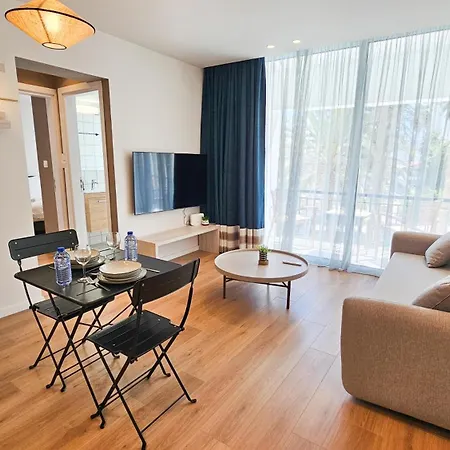 The Colors Of * לרנקה