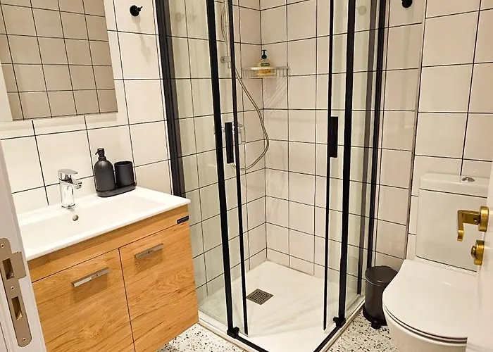 The Colors Of * לרנקה