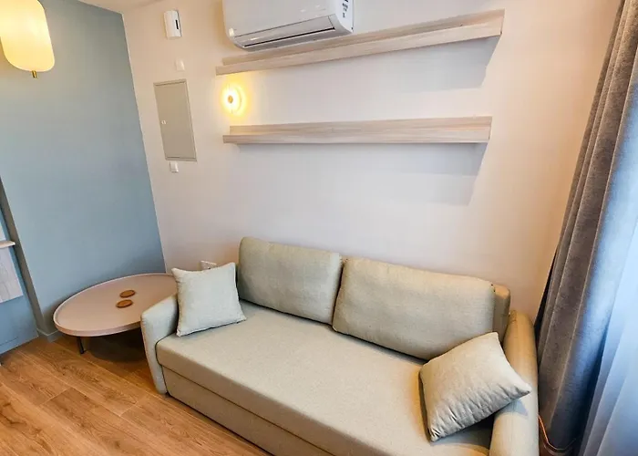 The Colors Of דירה לרנקה